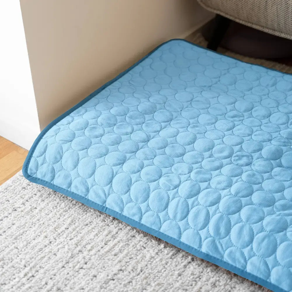MrFluffyFriend™ - Ultimate Cooling Mat for Pets